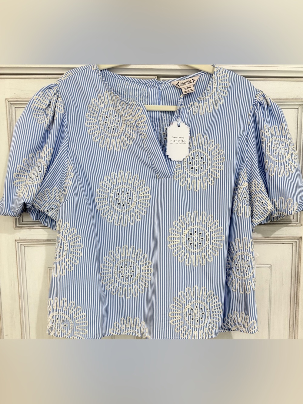 NWT SZ XL Nanette Lepore Blue and White Striped Embroidered Top